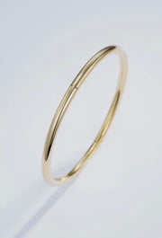 Sleek Harmony Armreif