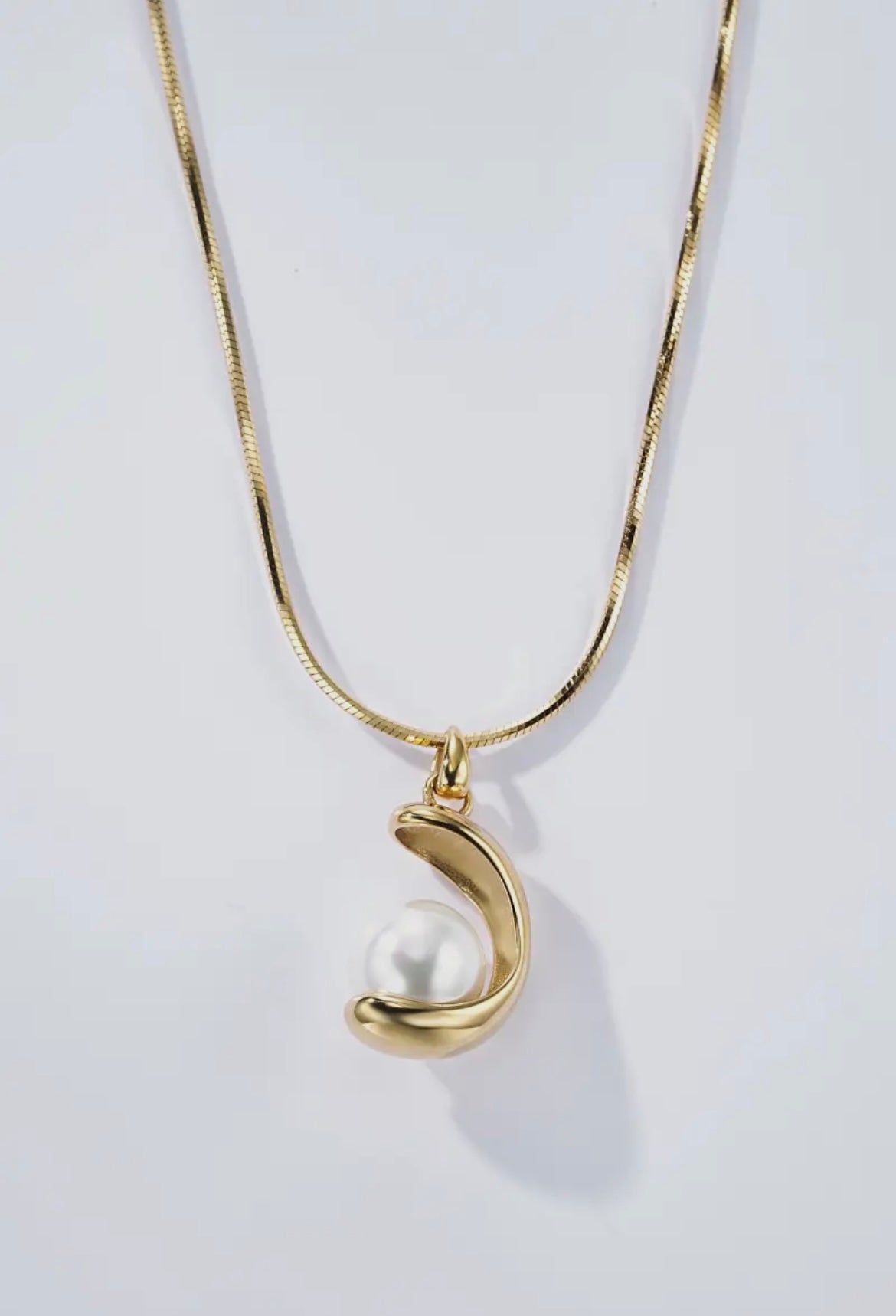 Pearl Cradle Kette