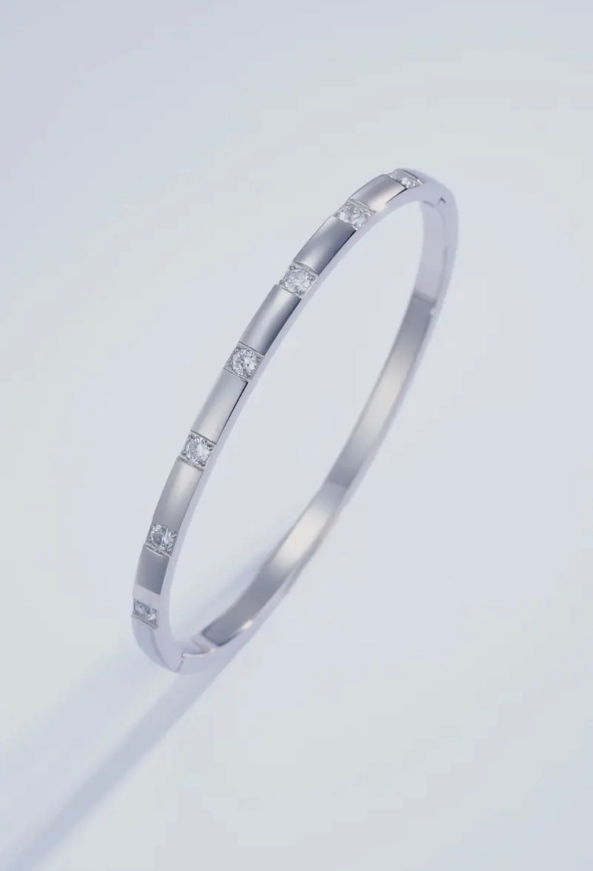 Aura Line