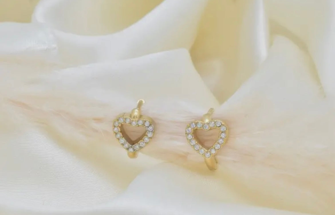 Sparkle Heart Huggies
